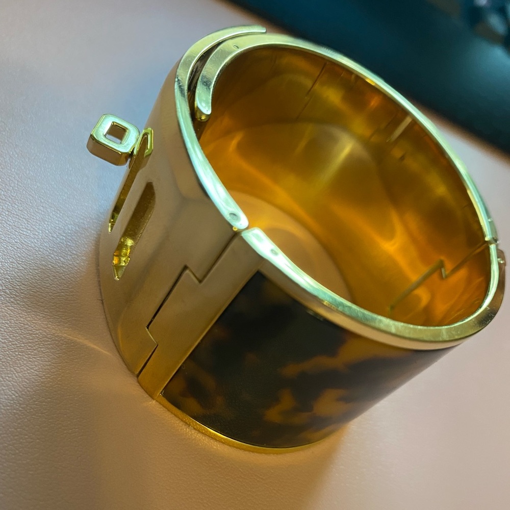 Michael Kors Gold and Brown Bracelet - Picture 2 of 5